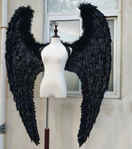 EMS Free shipping New style black white angel wings catwalk stage show props festival fairy wings Window display props